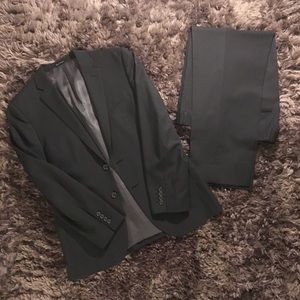 Egara Men’s Suit Slim Fit Size 40R